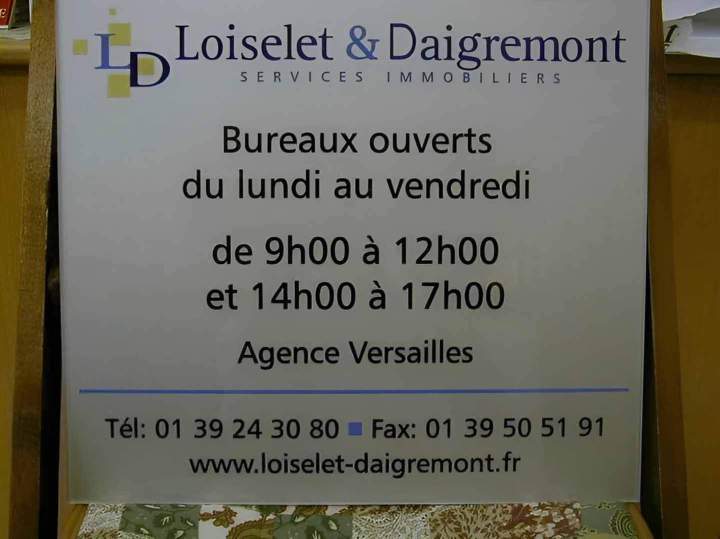 Création de plaques plexiglas pour professionnels Île-de-France